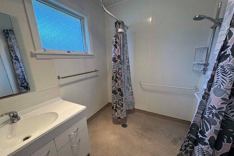 Photo of property in 2 Holliss Avenue, Cashmere, Christchurch, 8022