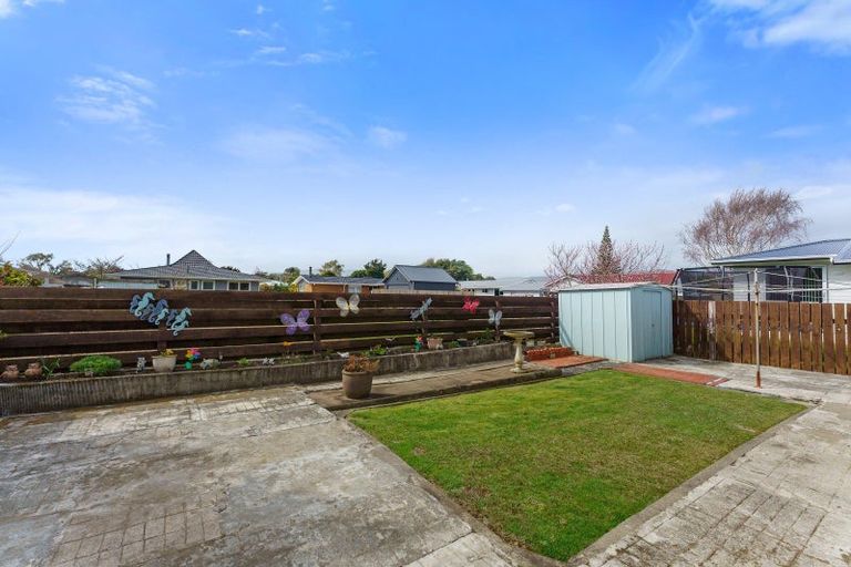 Photo of property in 8a&b Sharda Grove, Paraparaumu Beach, Paraparaumu, 5032