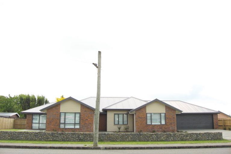 Photo of property in 118 White Street, Rangiora, 7400