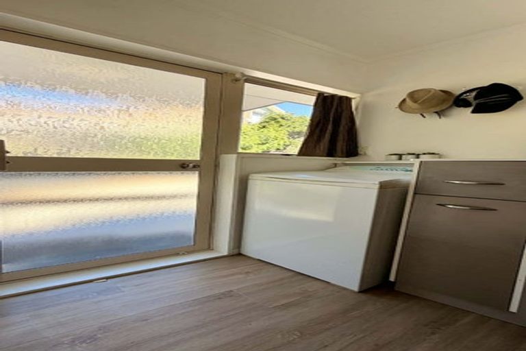 Photo of property in 15 Upland Street, Brookfield, Tauranga, 3110