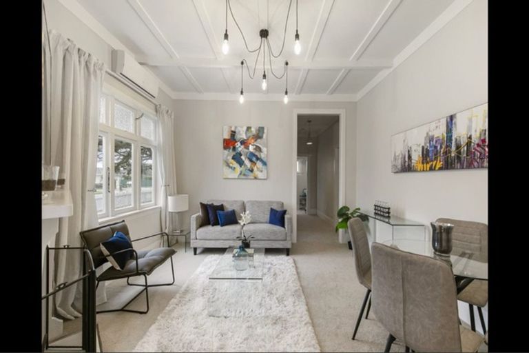 Photo of property in 1 Avis Avenue, Papatoetoe, Auckland, 2025