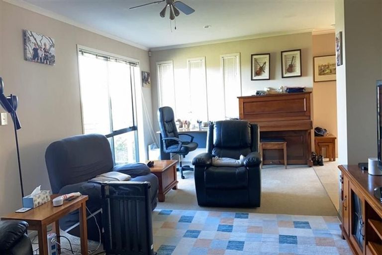 Photo of property in 20 Keepers Drive, Gulf Harbour, Whangaparaoa, 0930