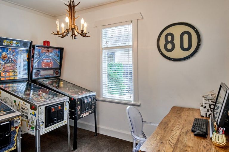 Photo of property in 71 Hautana Street, Woburn, Lower Hutt, 5010