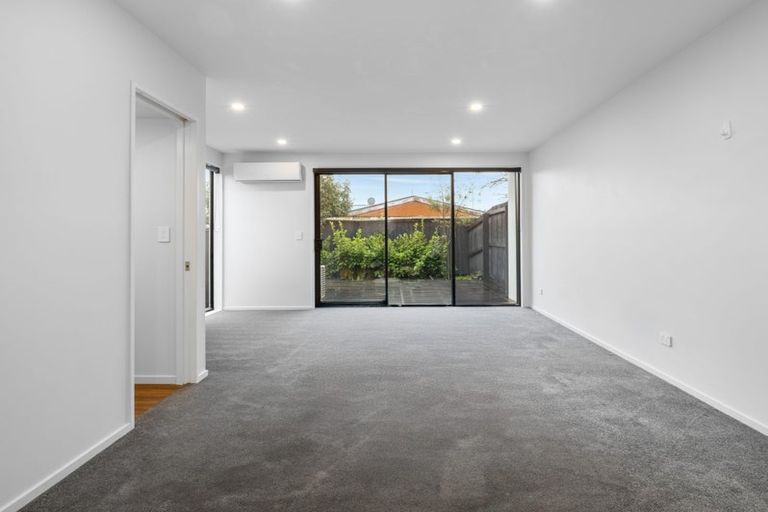 Photo of property in 17/27 New Brighton Road, Shirley, Christchurch, 8061