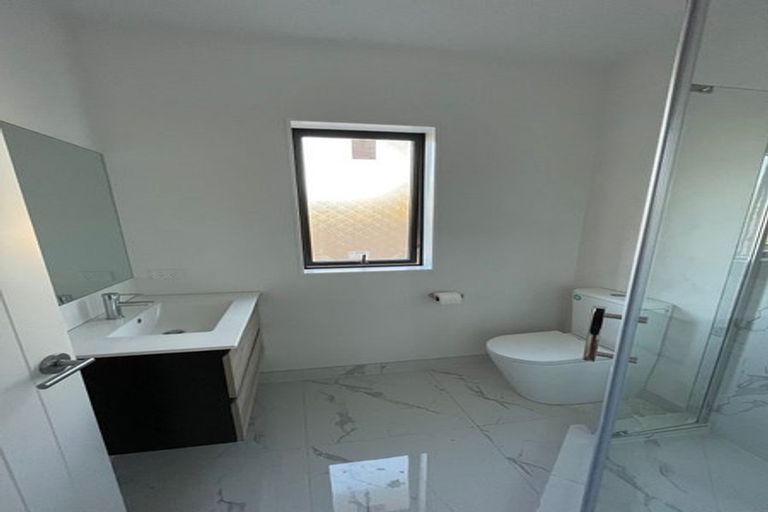 Photo of property in 19 Rongomai Street, Helensville, 0800