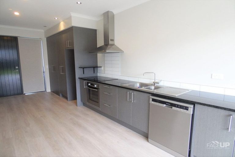 Photo of property in 23 Kanuka Road, Hobsonville, Auckland, 0616