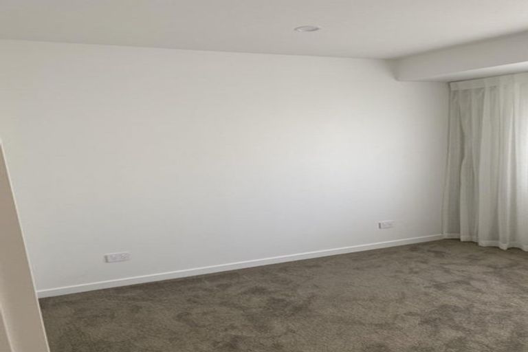 Photo of property in 2/3 Stratford Avenue, Milford, Auckland, 0620