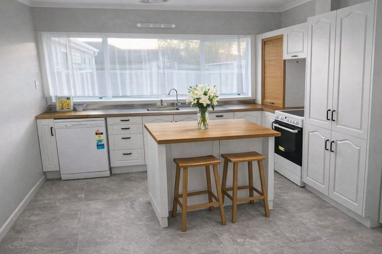 Photo of property in 360 Carrington Street, Upper Vogeltown, New Plymouth, 4310