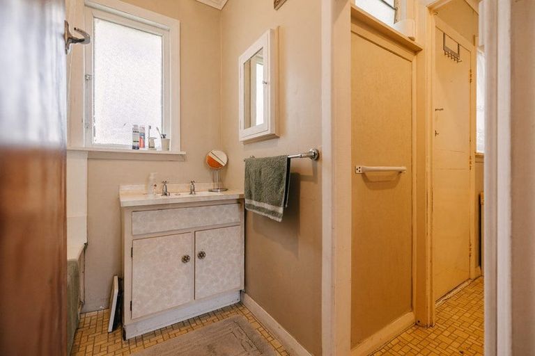 Photo of property in 24 Grey Street, Shannon, 4821