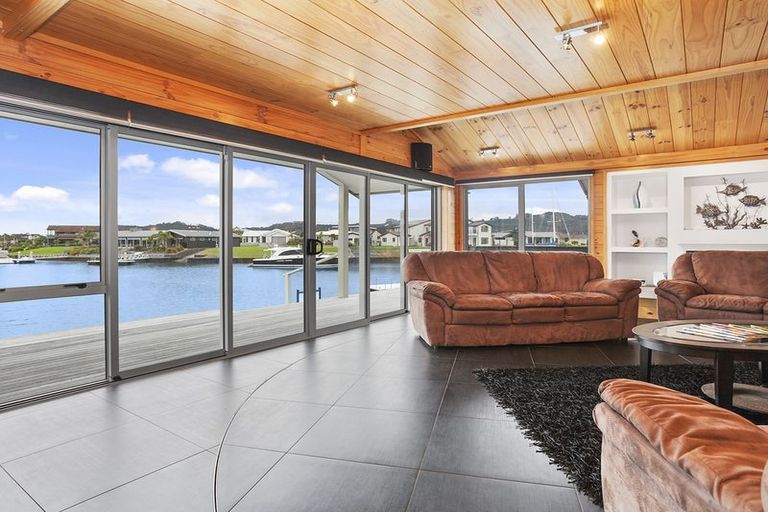 Photo of property in 7 Leeward Drive, Whitianga, 3510