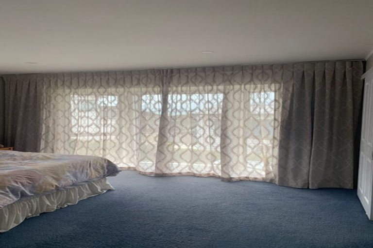 Photo of property in 1/42 Sunrise Avenue, Mairangi Bay, Auckland, 0630