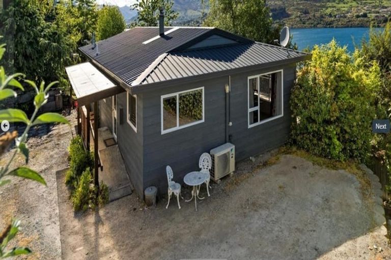 Photo of property in 6 Andrews Road, Queenstown, 9300