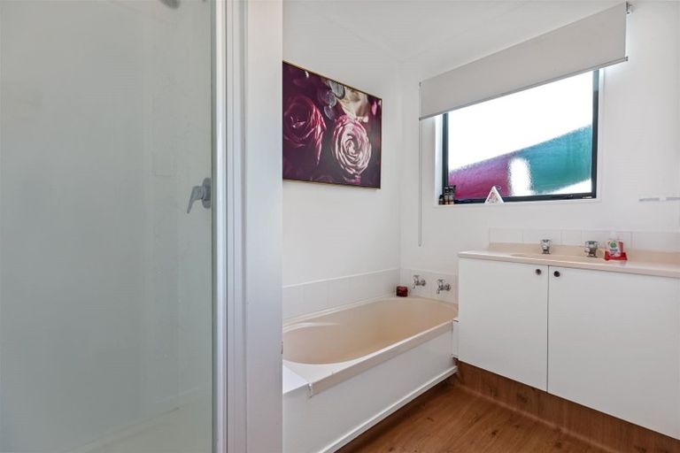 Photo of property in 24 Awaiti Place, Hairini, Tauranga, 3112