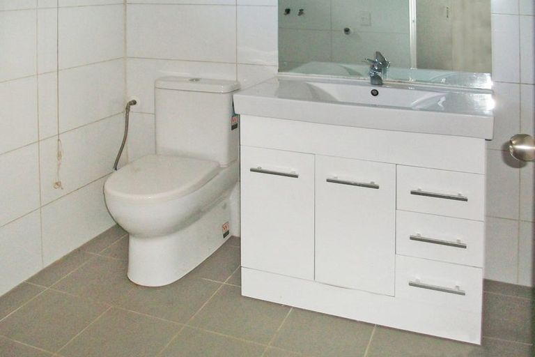 Photo of property in 95 Matipo Road, Te Atatu Peninsula, Auckland, 0610