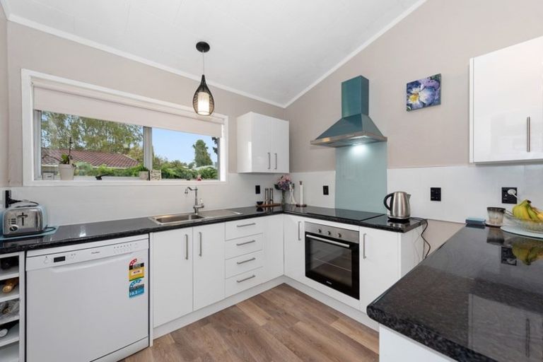 Photo of property in 3b Leong Avenue, Dinsdale, Hamilton, 3204