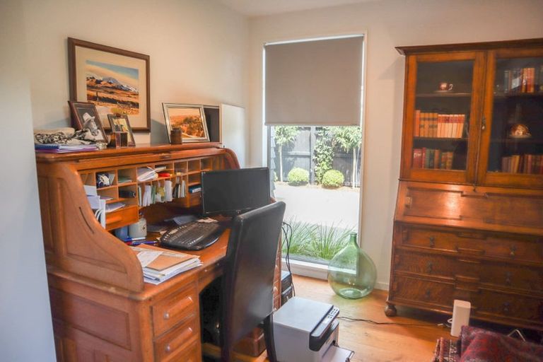 Photo of property in 95c Edgeware Road, St Albans, Christchurch, 8014