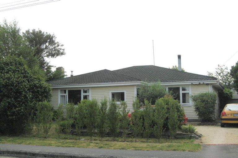 Photo of property in 187 Weston Road, St Albans, Christchurch, 8052