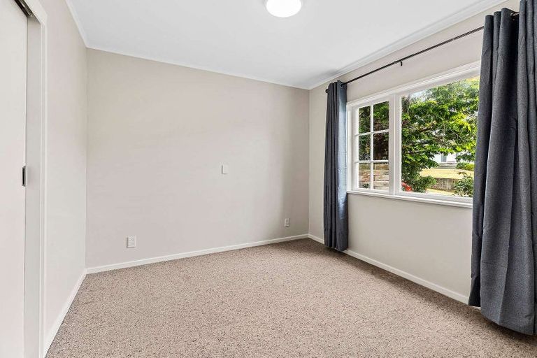 Photo of property in 5a Astor Street, Karori, Wellington, 6012