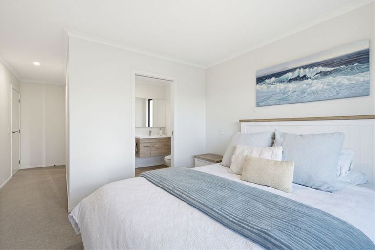 Photo of property in 22 Canary Place, Stoke, Nelson, 7011