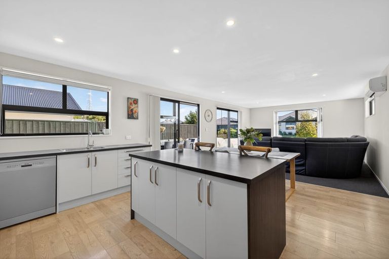 Photo of property in 25 Salisbury Avenue, Rangiora, 7400