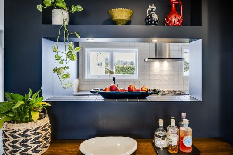 Photo of property in 70 Reynolds Road, Havelock North, 4130