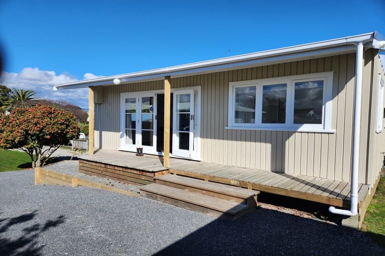 Photo of property in 47 Gray Avenue, Paraparaumu Beach, Paraparaumu, 5032