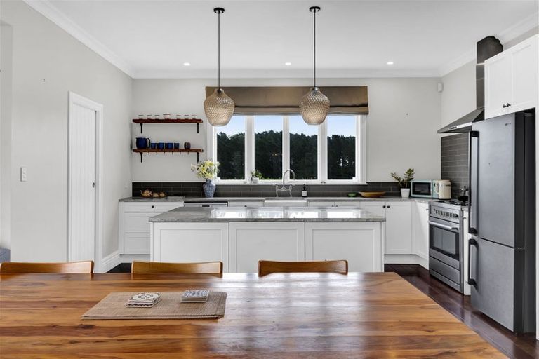 Photo of property in 200 Egmont Road, Hillsborough, New Plymouth, 4372
