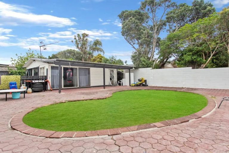 Photo of property in 41 Mcdivitt Street, Manurewa, Auckland, 2102