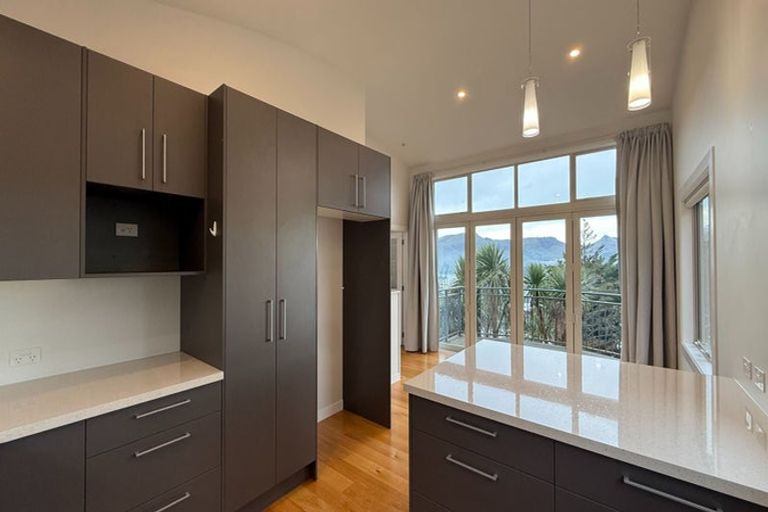 Photo of property in 4e Harmans Road, Lyttelton, 8082
