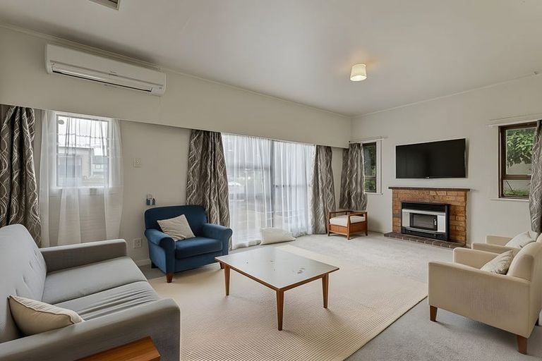 Photo of property in 11 Miami Street, Mangere East, Auckland, 2024
