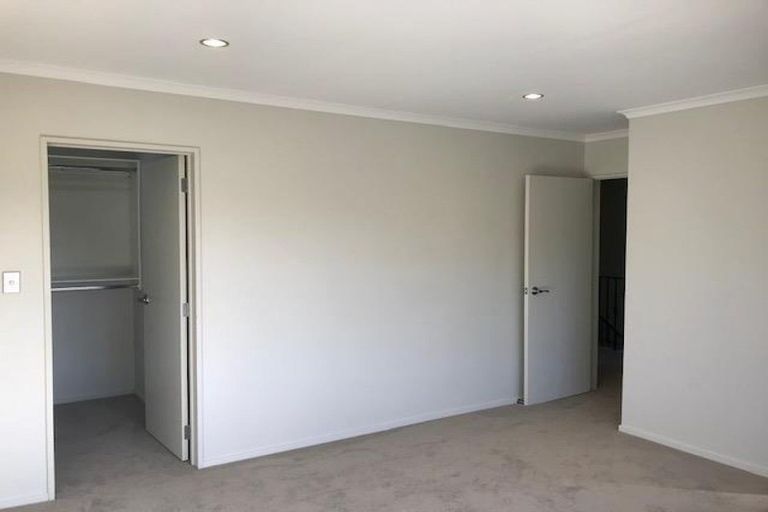 Photo of property in 29 Coachman Drive, Flat Bush, Auckland, 2016