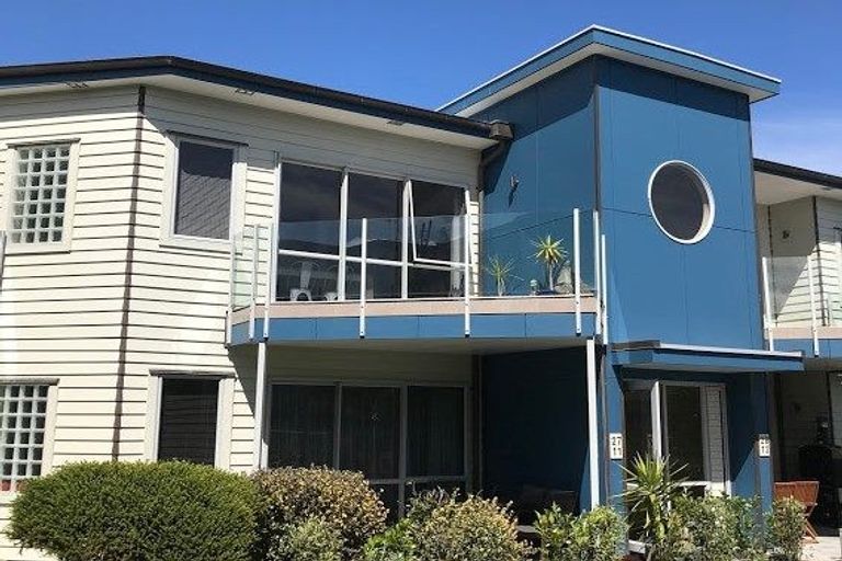 Photo of property in 4-u27 Seaview Road, Paraparaumu Beach, Paraparaumu, 5032