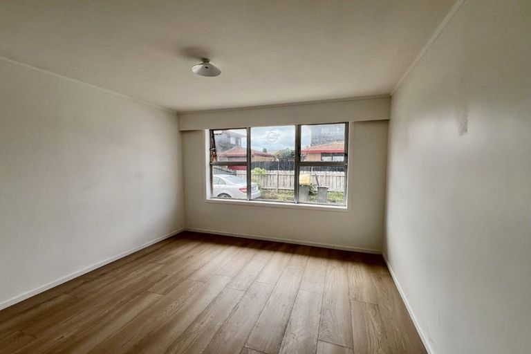 Photo of property in 3/52 Birdwood Avenue, Papatoetoe, Auckland, 2025