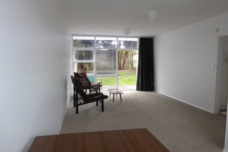 Photo of property in 1b Richard Street, Titahi Bay, Porirua, 5022