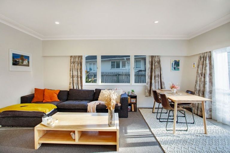 Photo of property in 37 Hooper Avenue, Pukekohe, 2120