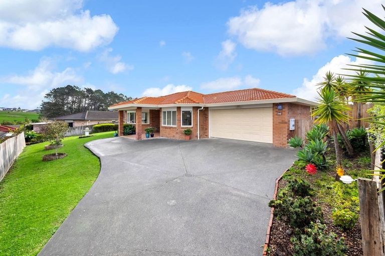 Photo of property in 27 Gendo Avenue, Henderson, Auckland, 0612