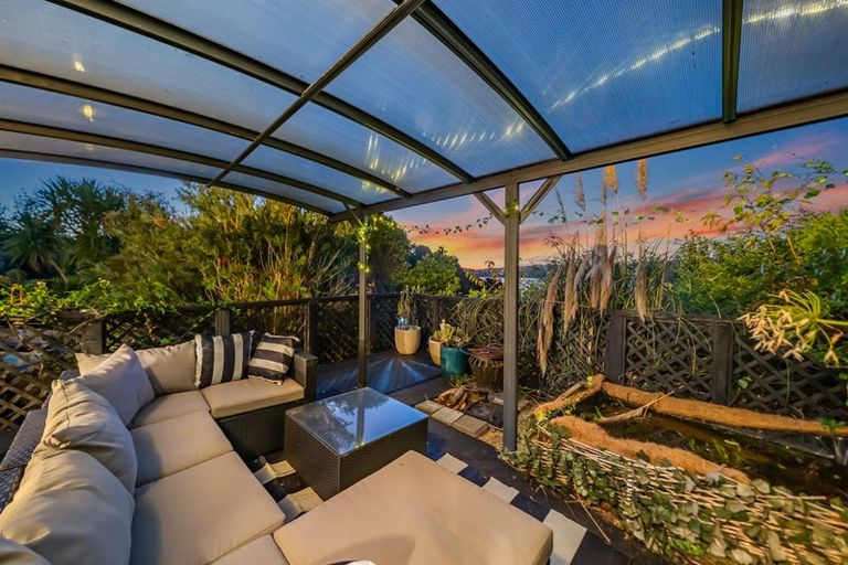 Photo of property in 50 Molyneux Close, Whitby, Porirua, 5024