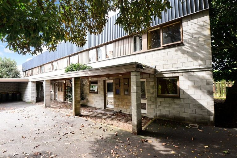 Photo of property in 6/13 May Street, Hamilton East, Hamilton, 3216