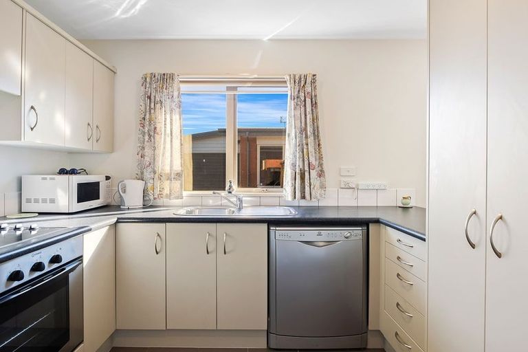 Photo of property in 6/25 Tilford Street, Woolston, Christchurch, 8062