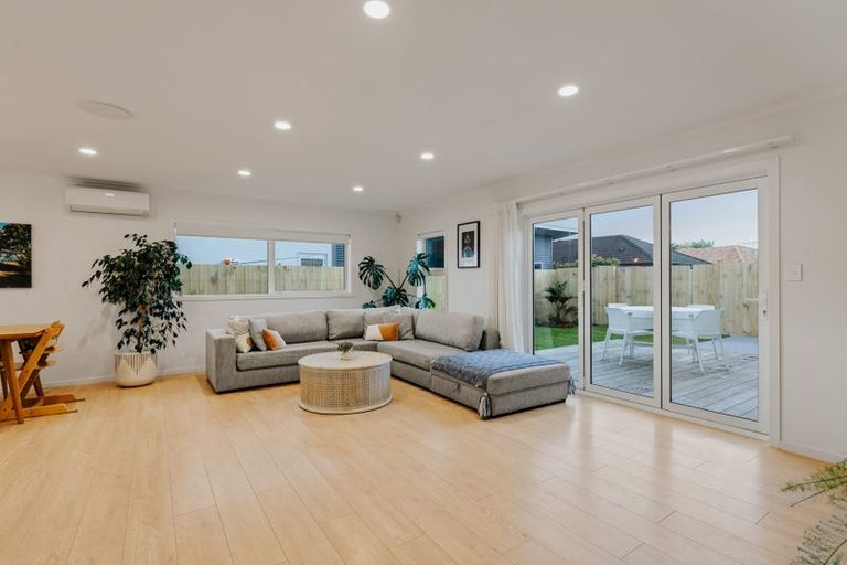 Photo of property in 85 Gravatt Road, Papamoa Beach, Papamoa, 3118