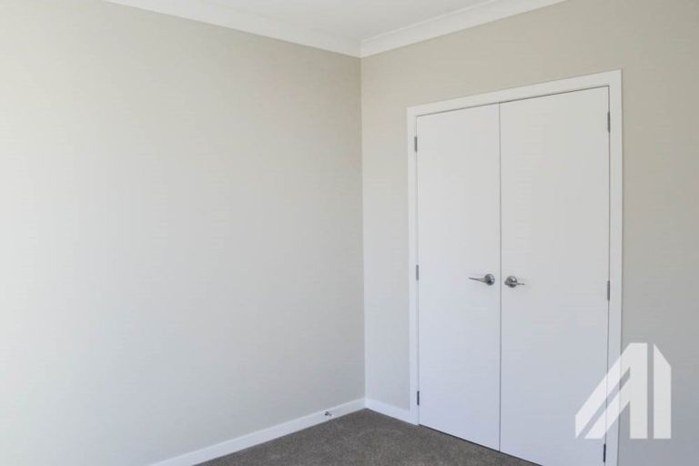 Photo of property in 3 Peihana Road, Hobsonville, Auckland, 0616