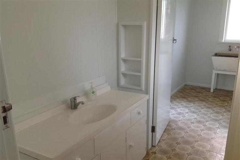 Photo of property in 35 Tui Street, Taupo, 3330