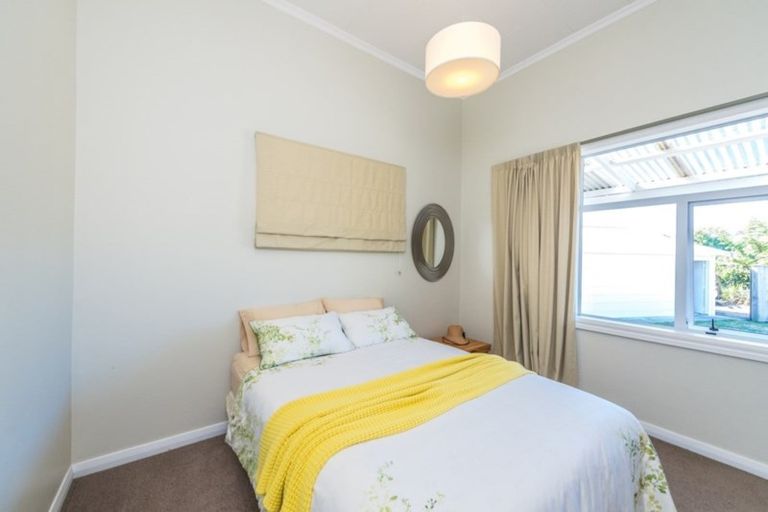 Photo of property in 8a Tirimoana Place, Otamatea, Whanganui, 4501
