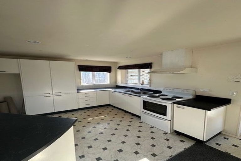 Photo of property in 269 Cambridge Street, Levin, 5510