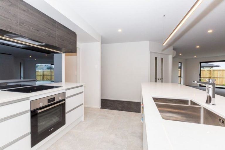 Photo of property in 101 Prestons Park Drive, Marshland, Christchurch, 8083
