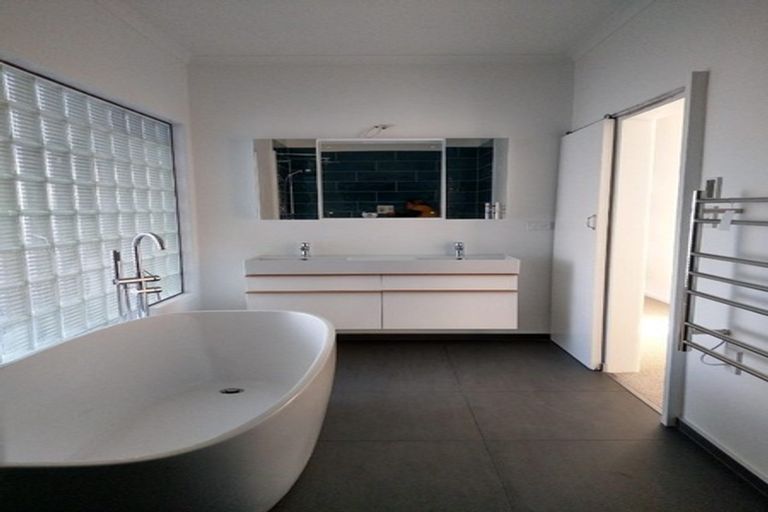 Photo of property in 38 Richard Street, Titahi Bay, Porirua, 5022