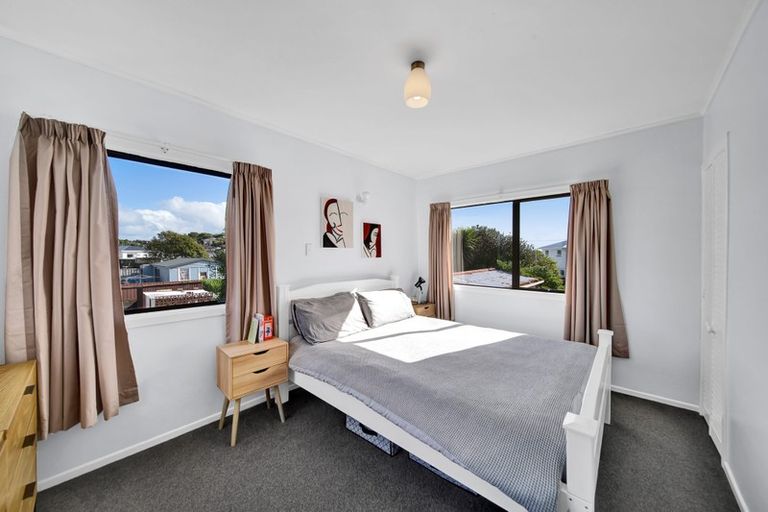 Photo of property in 118a South Road, Spotswood, New Plymouth, 4310