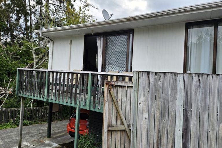 Photo of property in 49a Rua Road, Glen Eden, Auckland, 0602