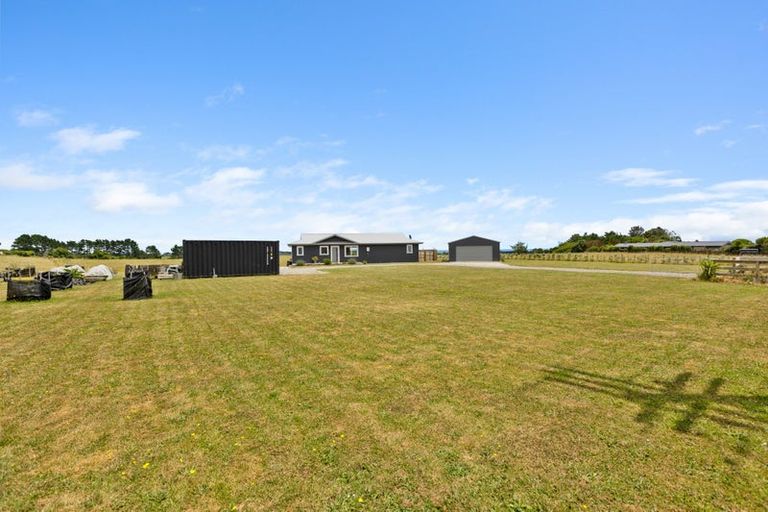 Photo of property in 11 Leith Road, Okato, New Plymouth, 4374