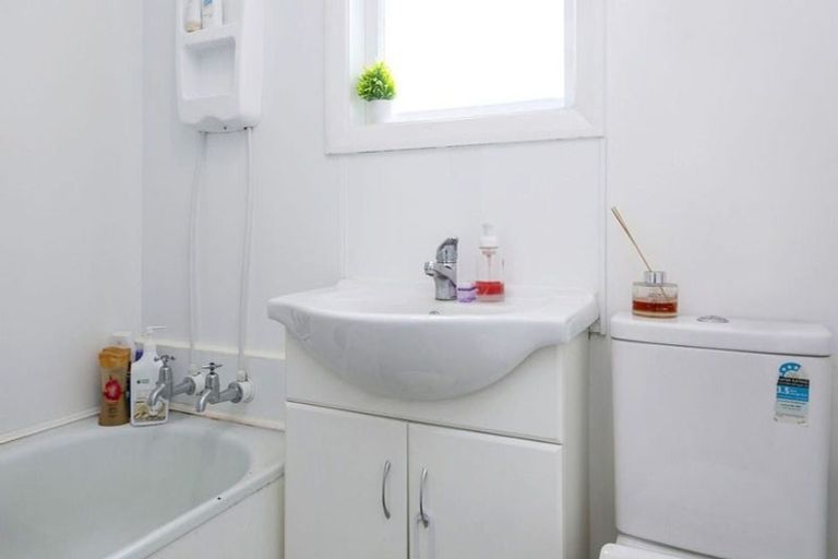 Photo of property in 9 Hirangi Road, Turangi, 3334